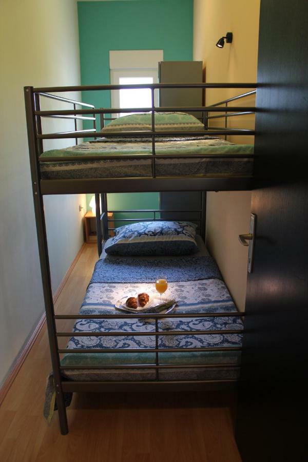 Roses Apartment Lukoran المظهر الخارجي الصورة